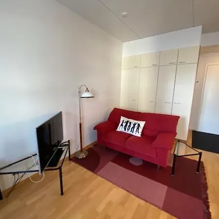 Karhukaupungin Karhunpesae * Pori